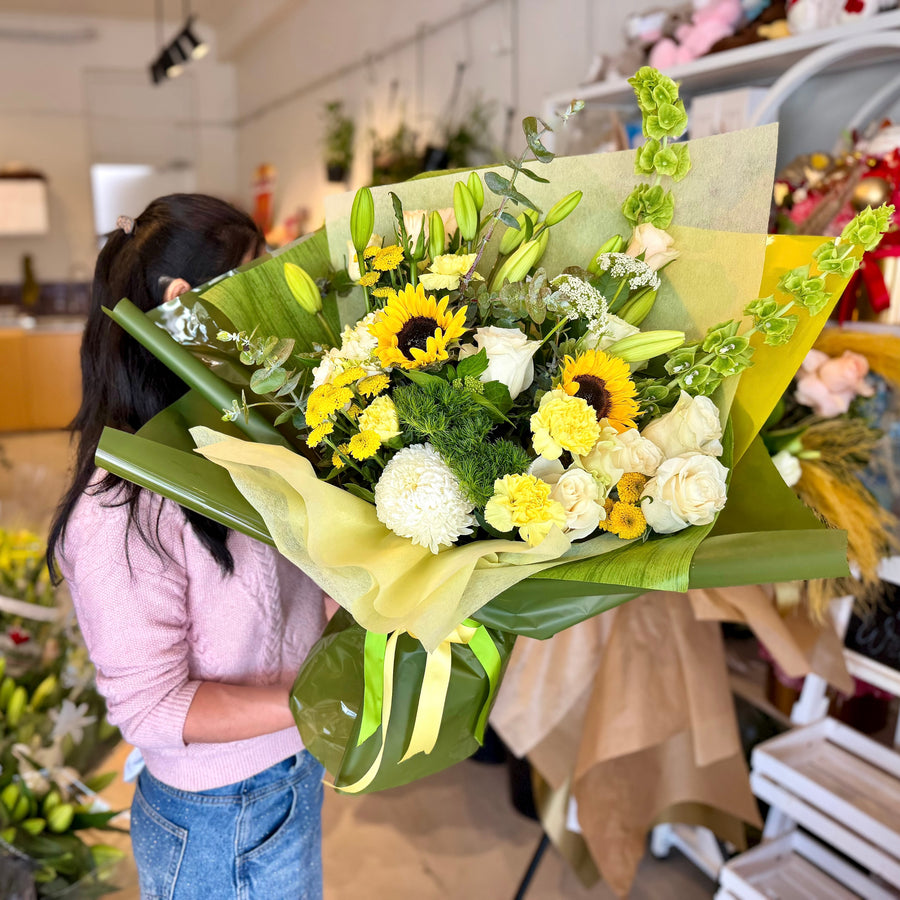 Happy Flower Bouquet